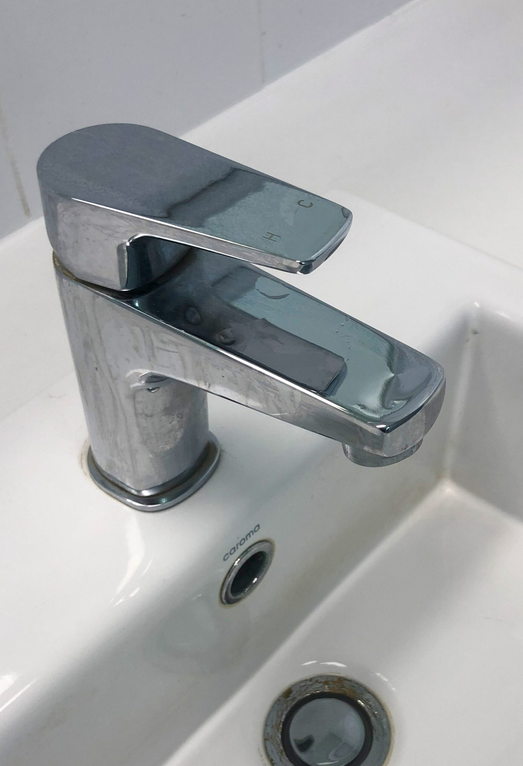 basin flick mixer tap install on a basin
